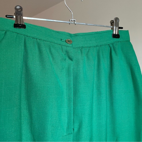 VINTAGE spring green midi skirt - Picture 4 of 6